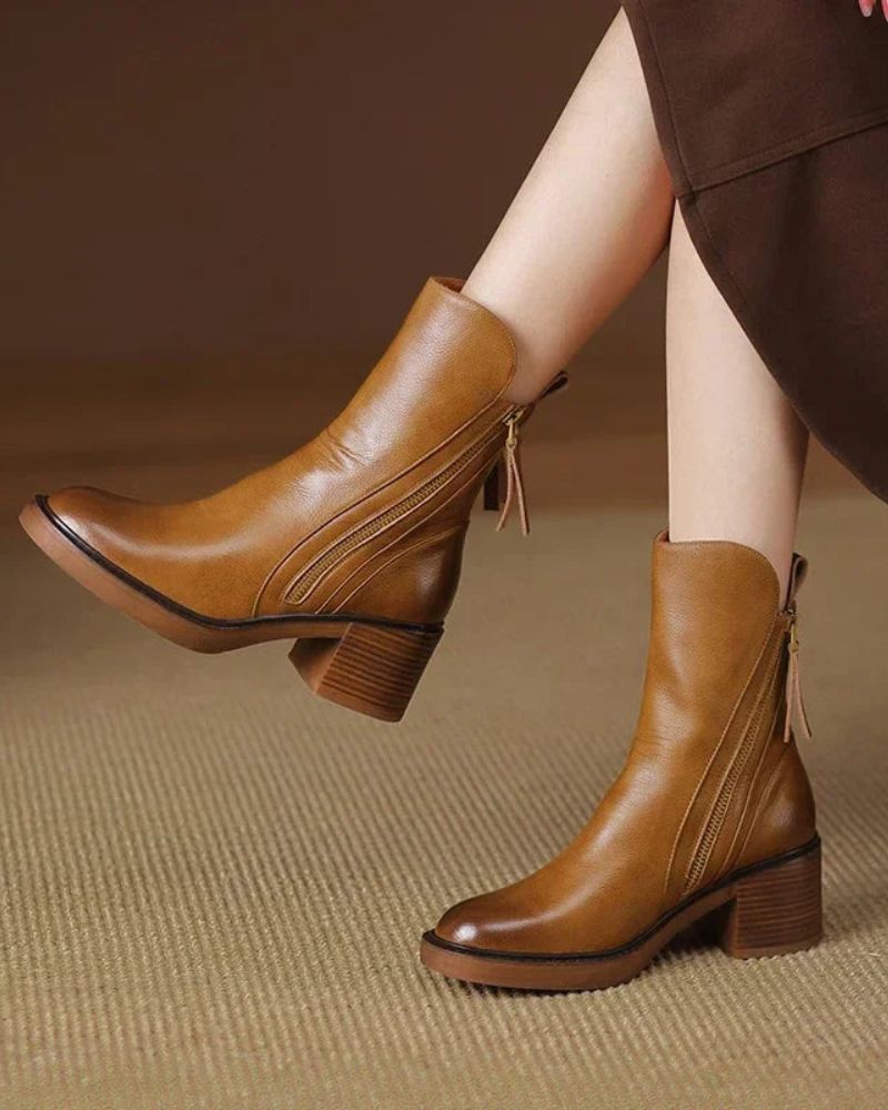 CORVIANOIR | ELEGANT ANKLE BOOTS