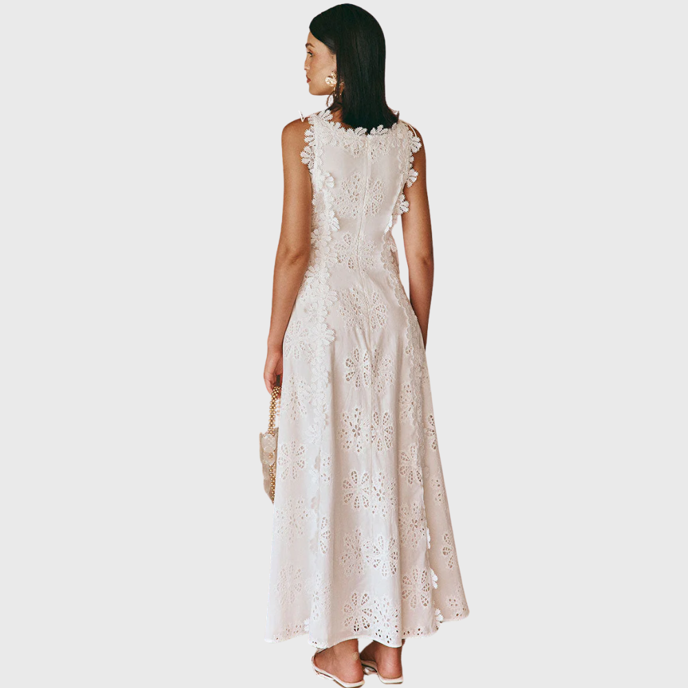 Persora™ | Long Dress With Flower Embroidered Edges
