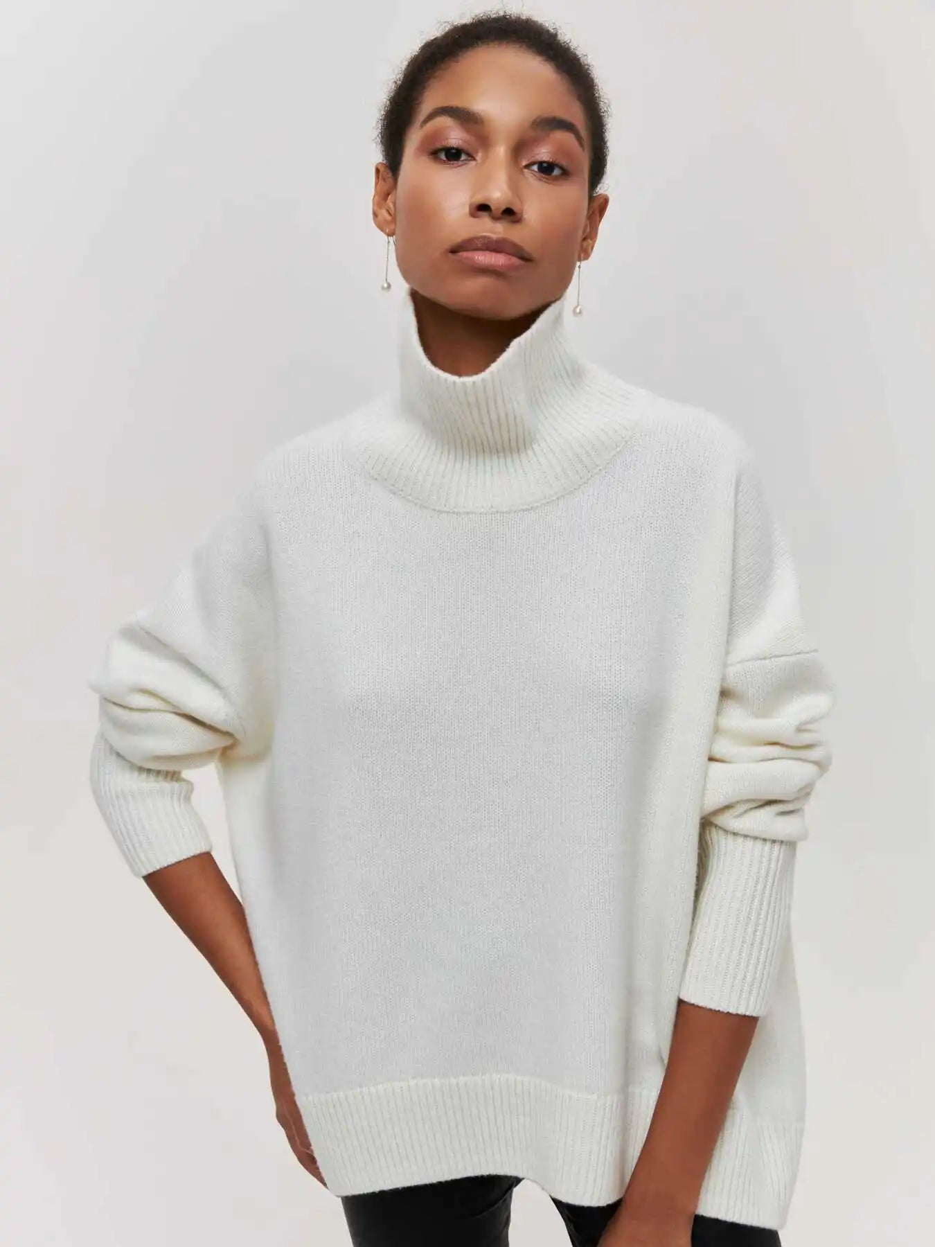 Persora™ | Relaxed Turtleneck Knit Sweater