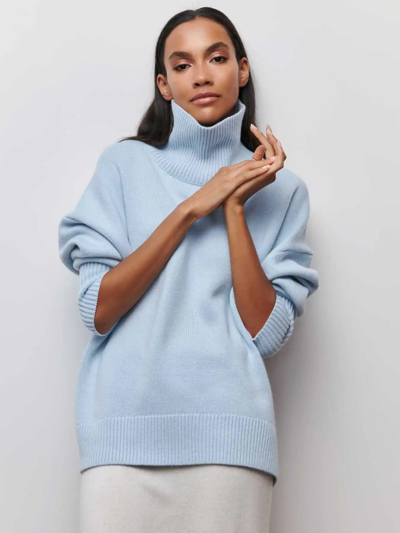 Persora™ | Relaxed Turtleneck Knit Sweater