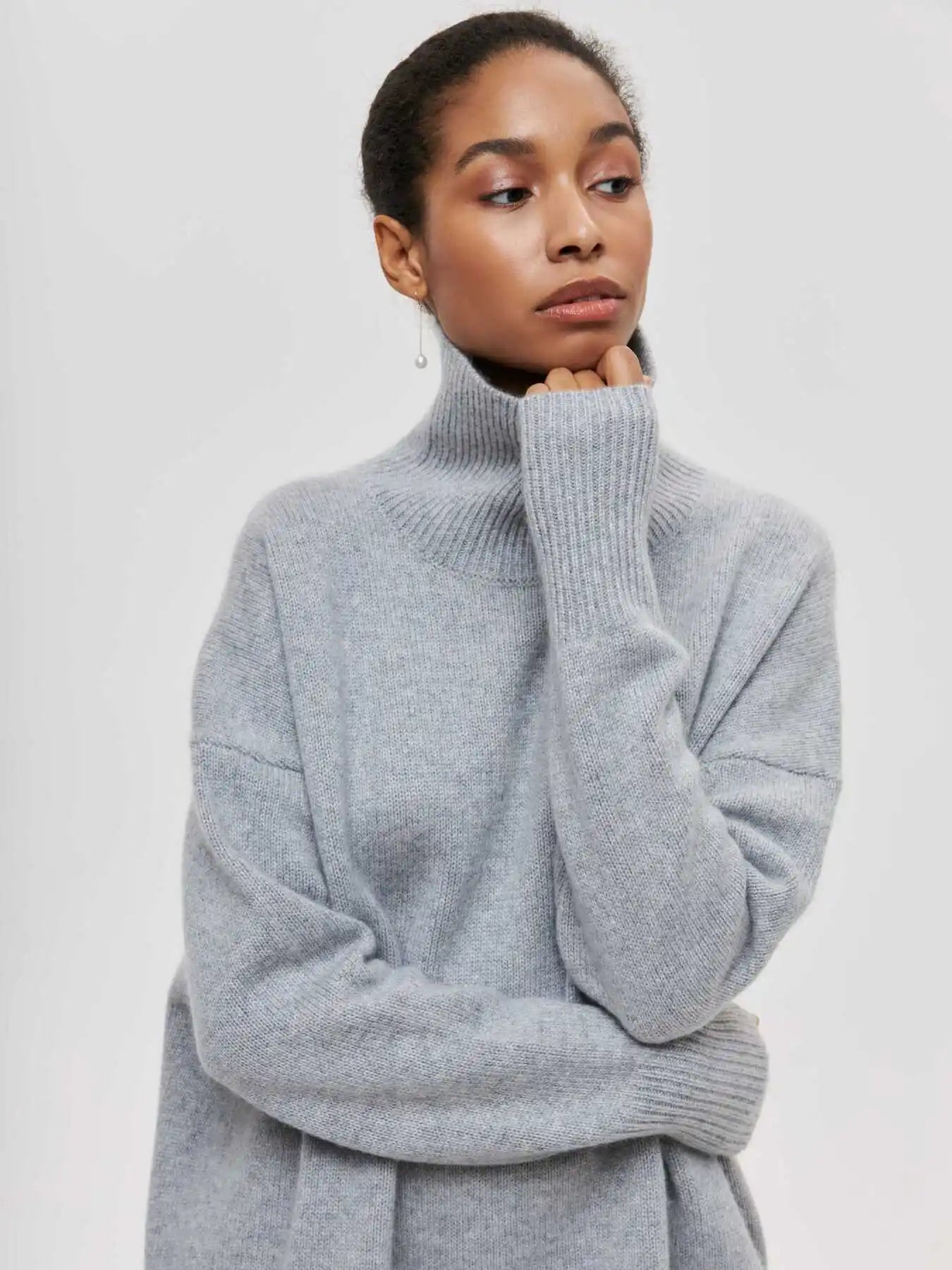Persora™ | Relaxed Turtleneck Knit Sweater