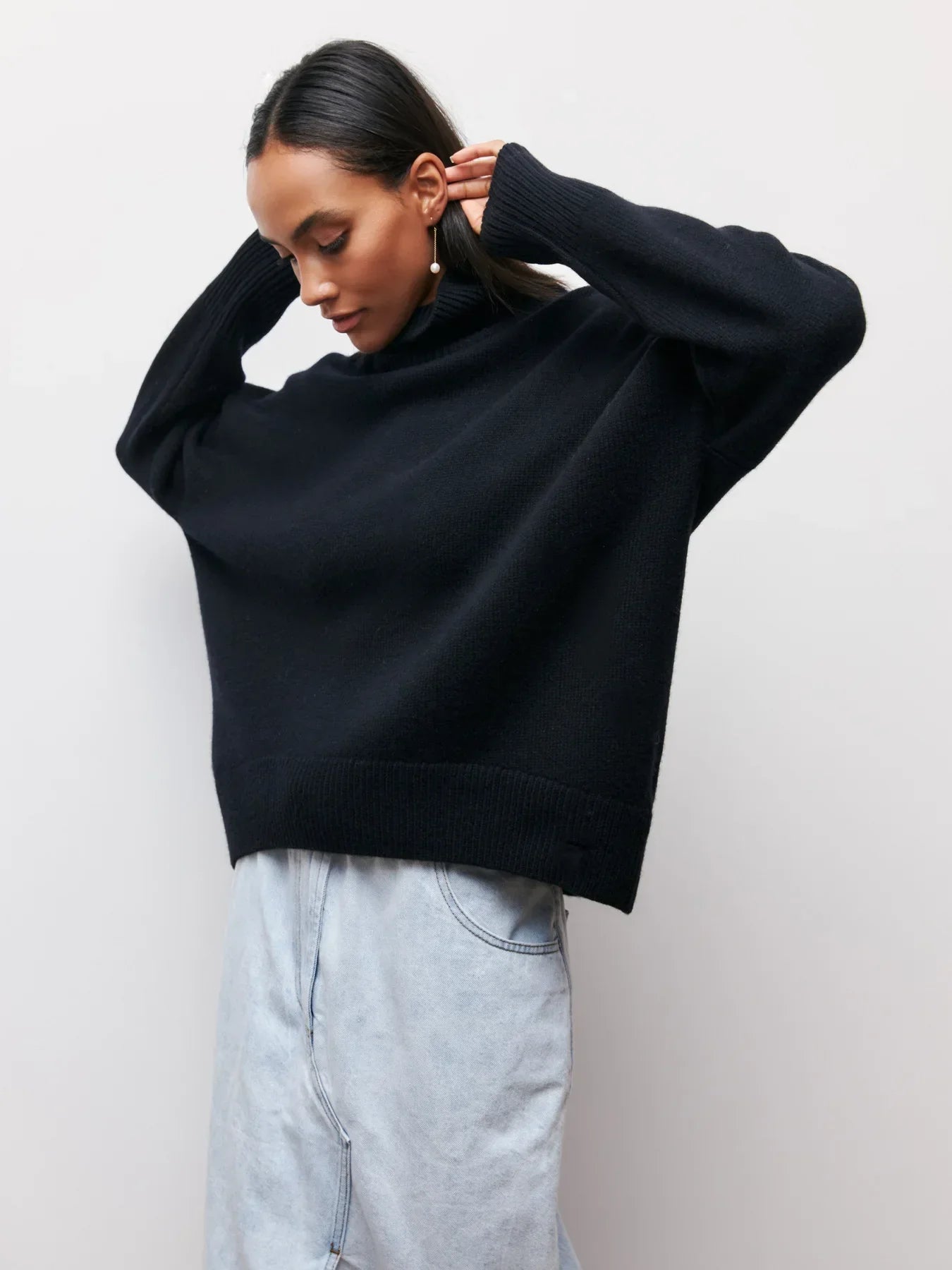 Persora™ | Relaxed Turtleneck Knit Sweater