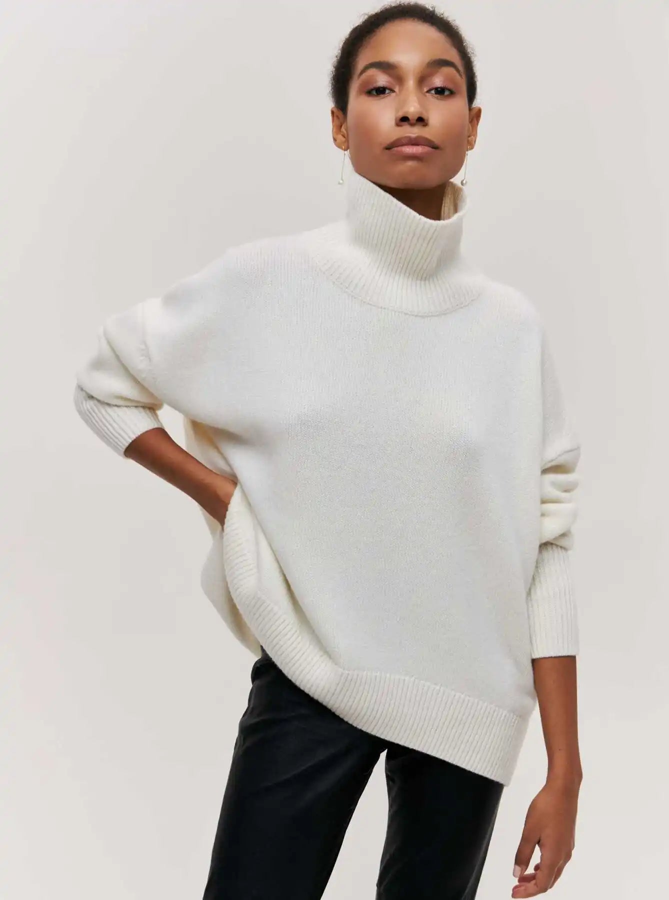 Persora™ | Relaxed Turtleneck Knit Sweater